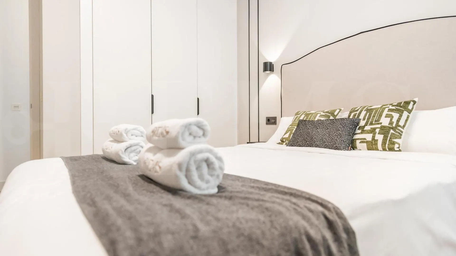 Central Apartment With Picasso Vibes By Rems Malaga