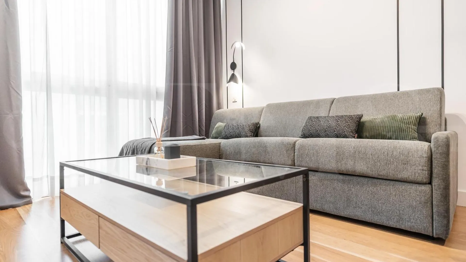 Central Apartment With Picasso Vibes By Rems Malaga